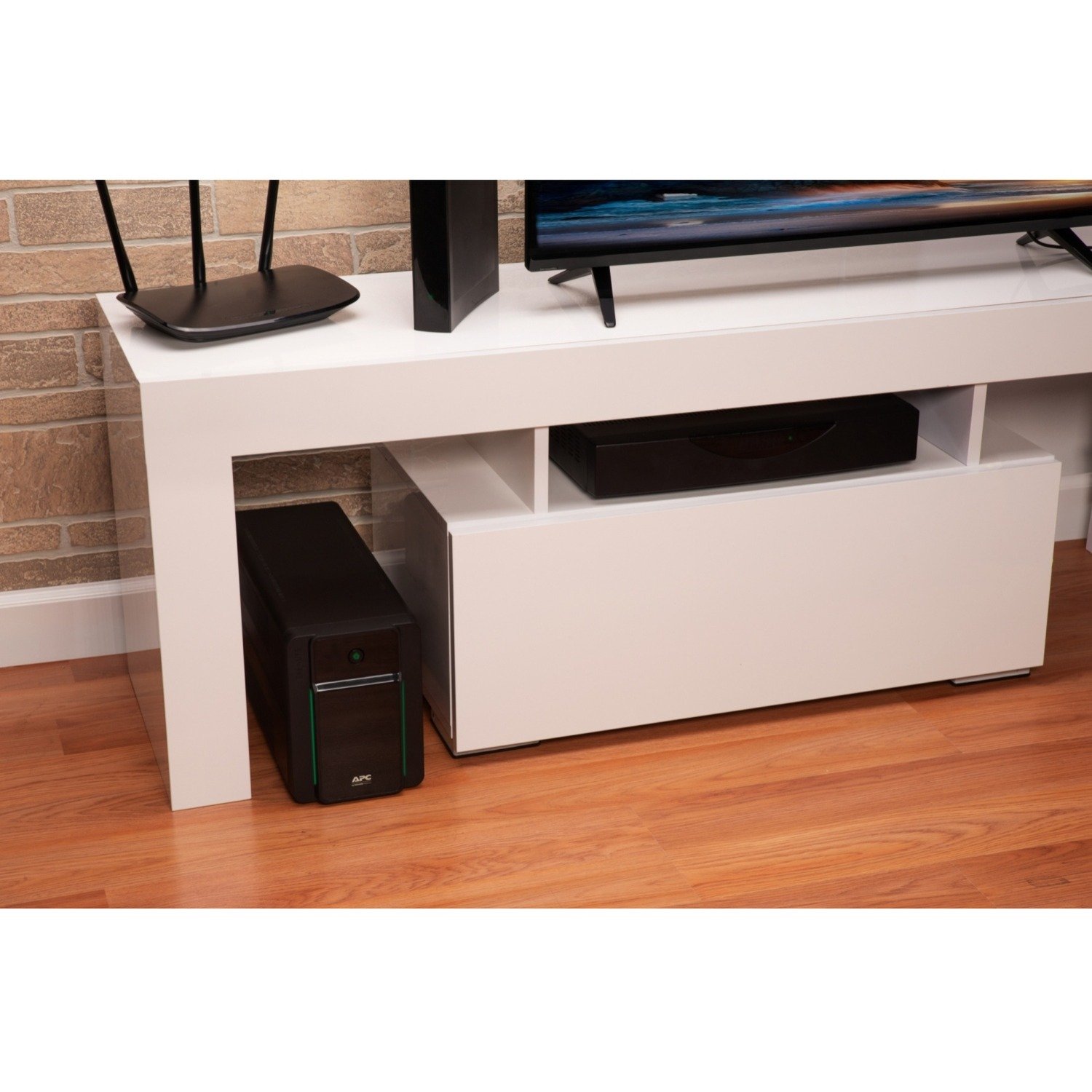 APC Easy UPS BVX 1200VA Negro - Imagen 5