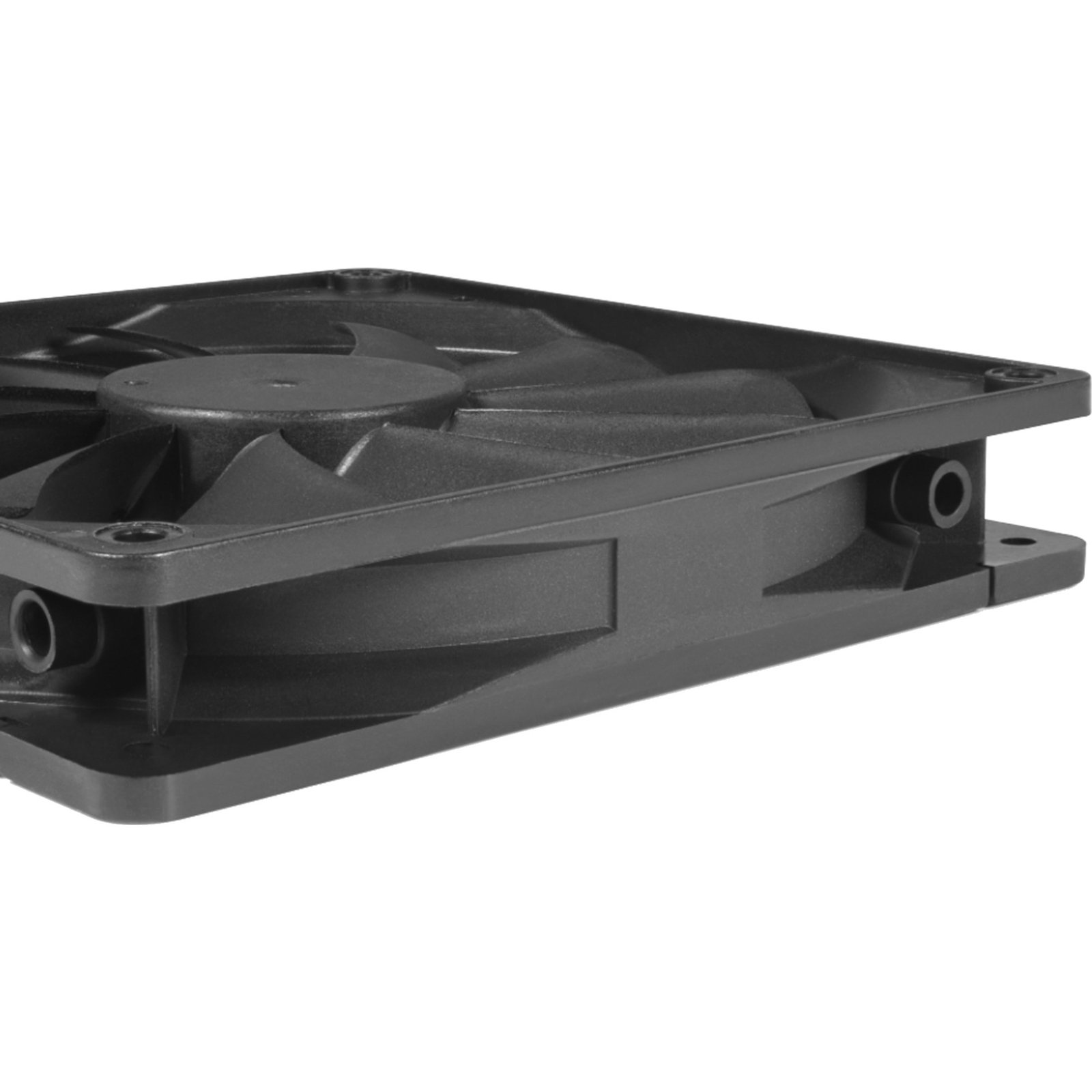 Alphacool Core 140mm Lüfter PWM 2000rpm Negro - Imagen 3