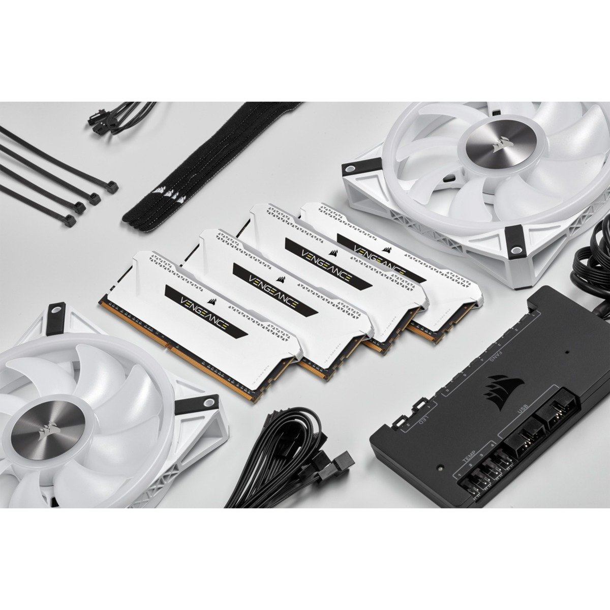 Corsair DIMM DDR4-3600 (4x ) Quad-Kit Blanco, 64 GB 64 GB - Imagen 4