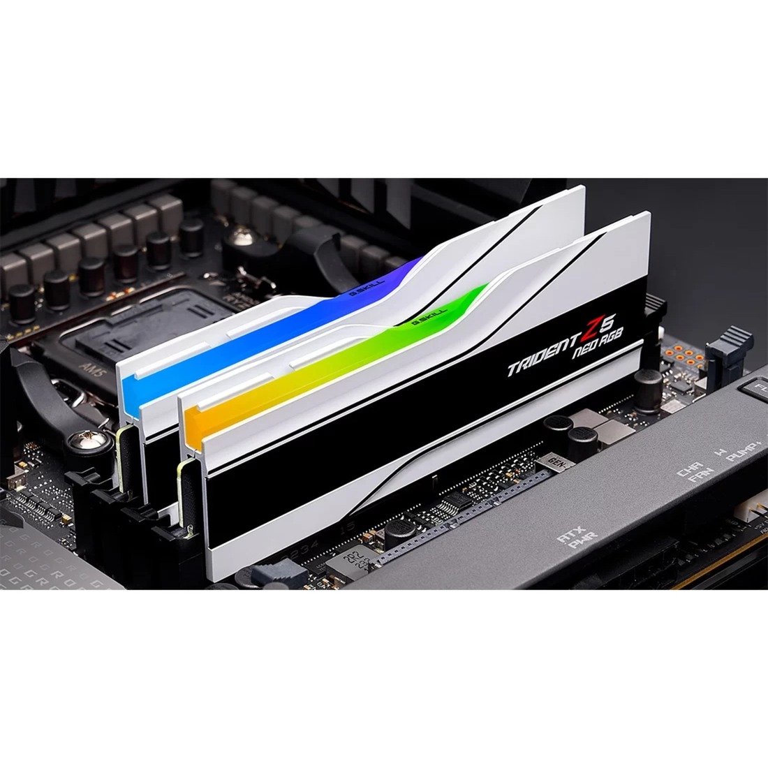 G.Skill DIMM DDR5-8000 (2x ) Dual-Kit Blanco, 32 GB 32 GB - Imagen 4