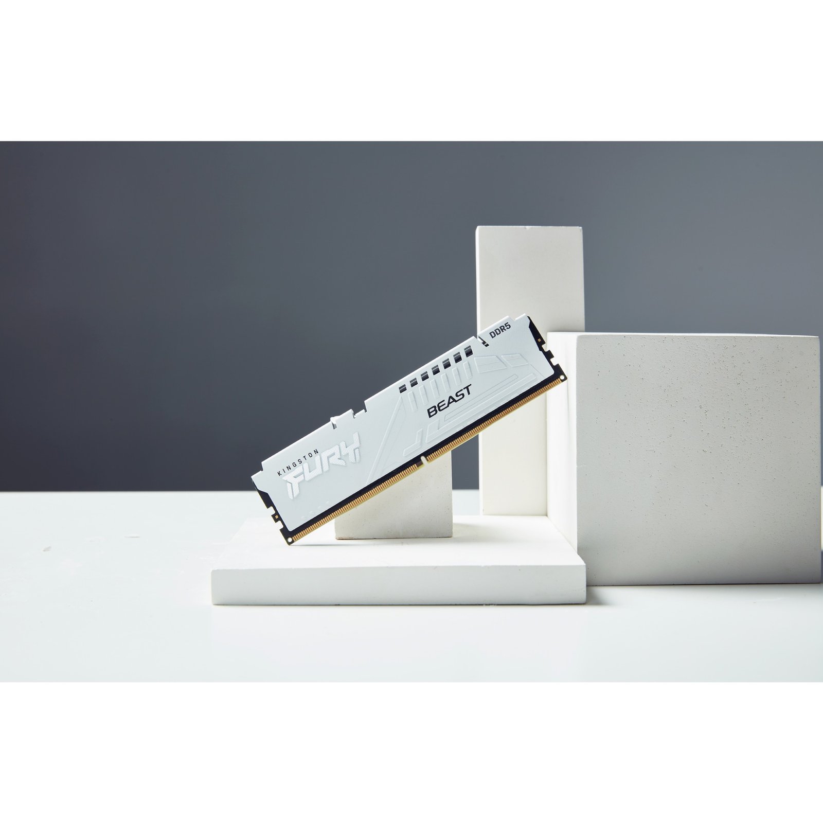 Kingston FURY DIMM DDR5-5600 (2x ) Dual-Kit Blanco, 64 GB 64 GB - Imagen 4