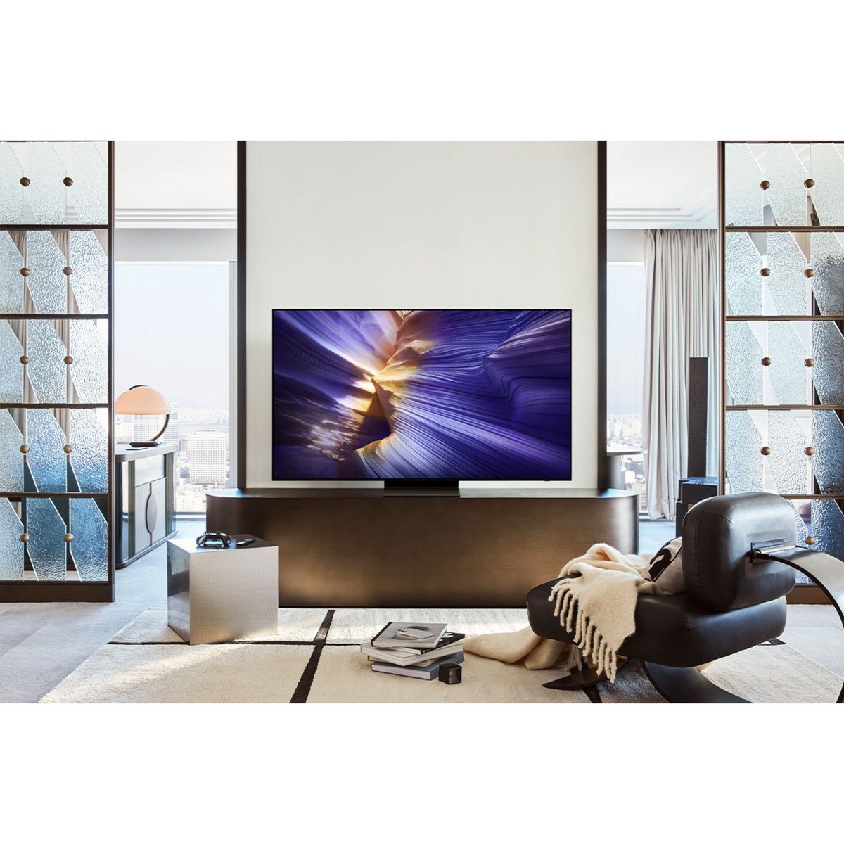 Samsung 48" OLED S92F (GQ48S92FAEXZG) Negro - Imagen 4
