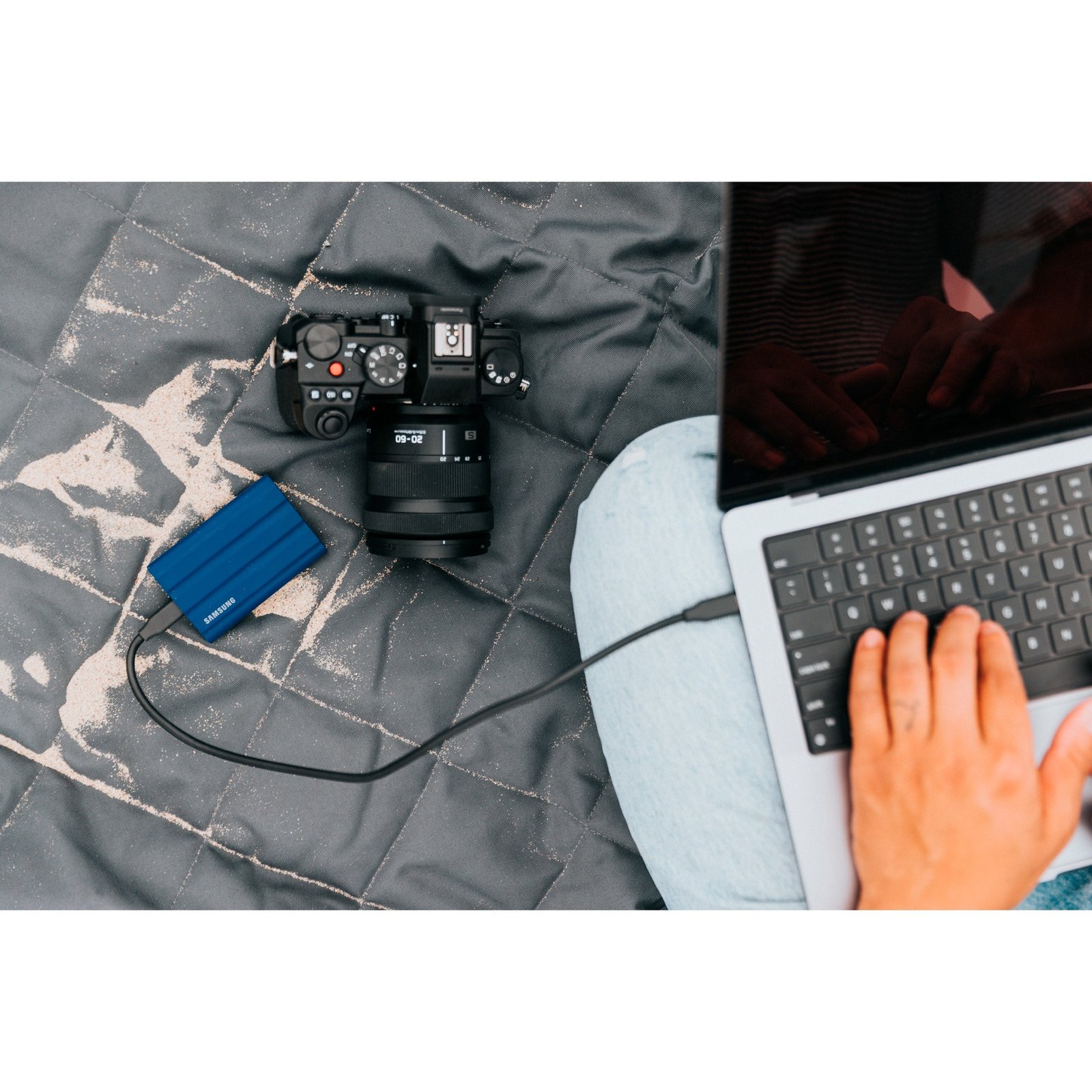 Samsung Portable SSD T7 Shield Azul, 1 TB 10 GB - Imagen 5