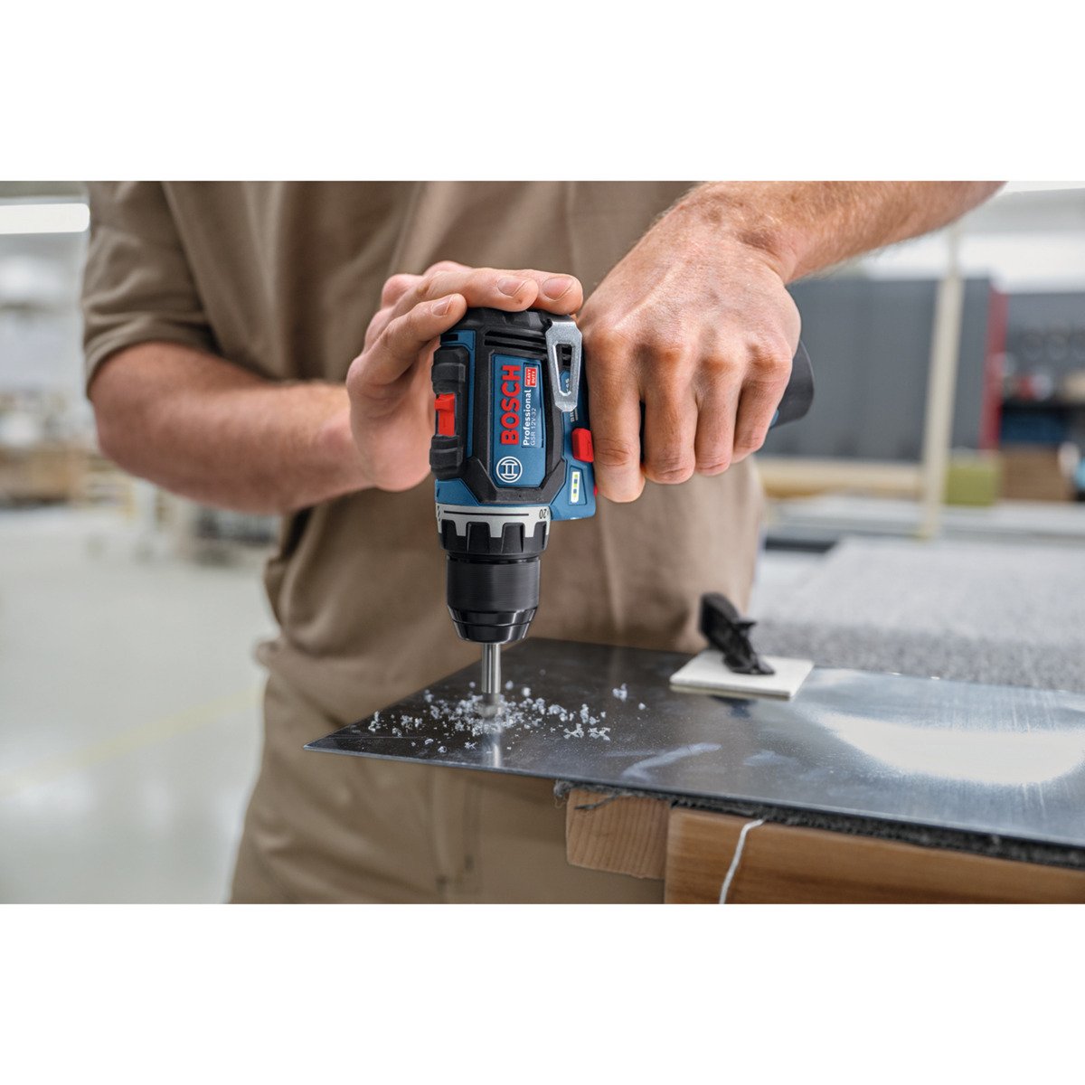 Bosch Akku-Bohrschrauber GSR 12V-32 Professional Azul - Imagen 4