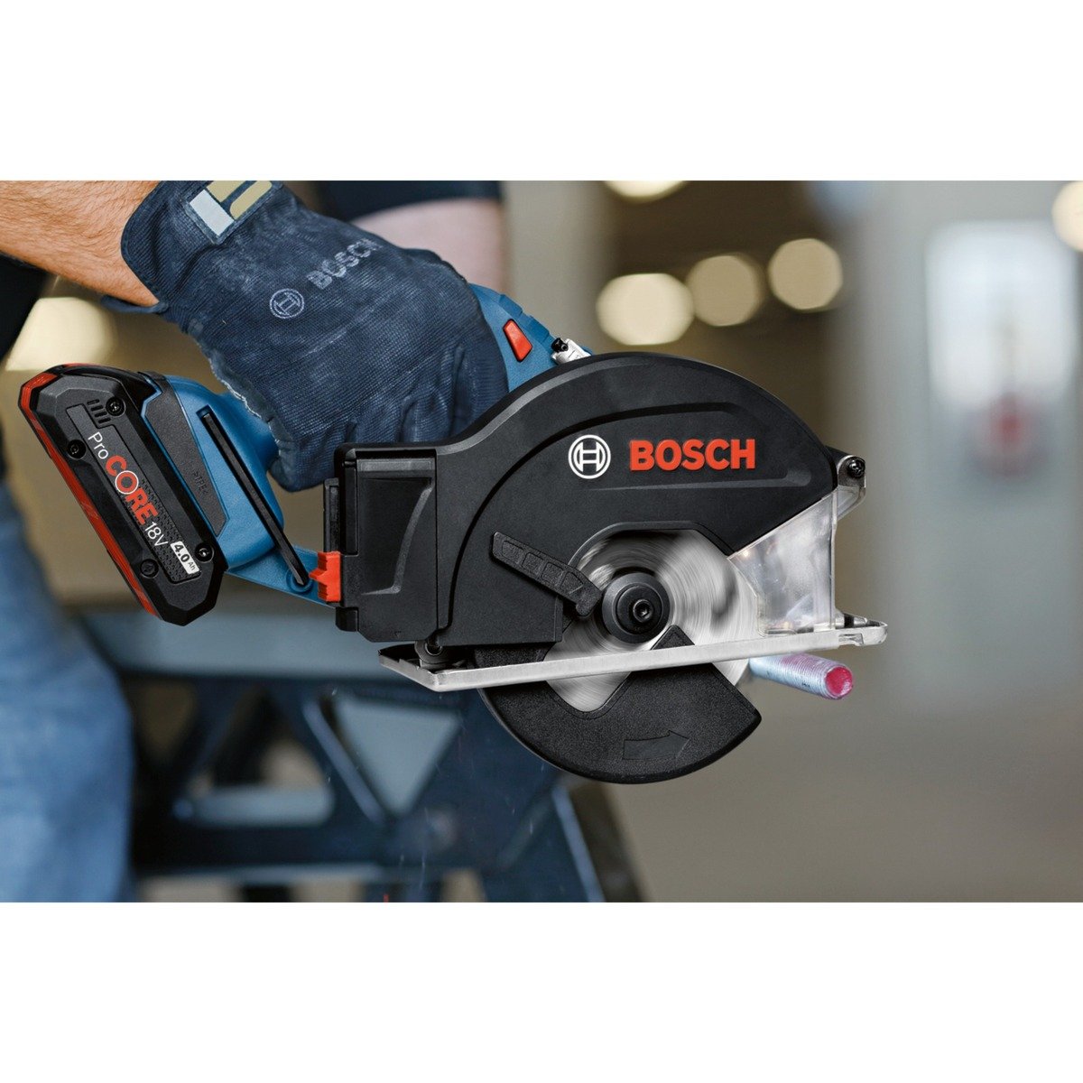 Bosch Akku-Metallkreissäge GKM 18V-50 Professional solo Azul - Imagen 3