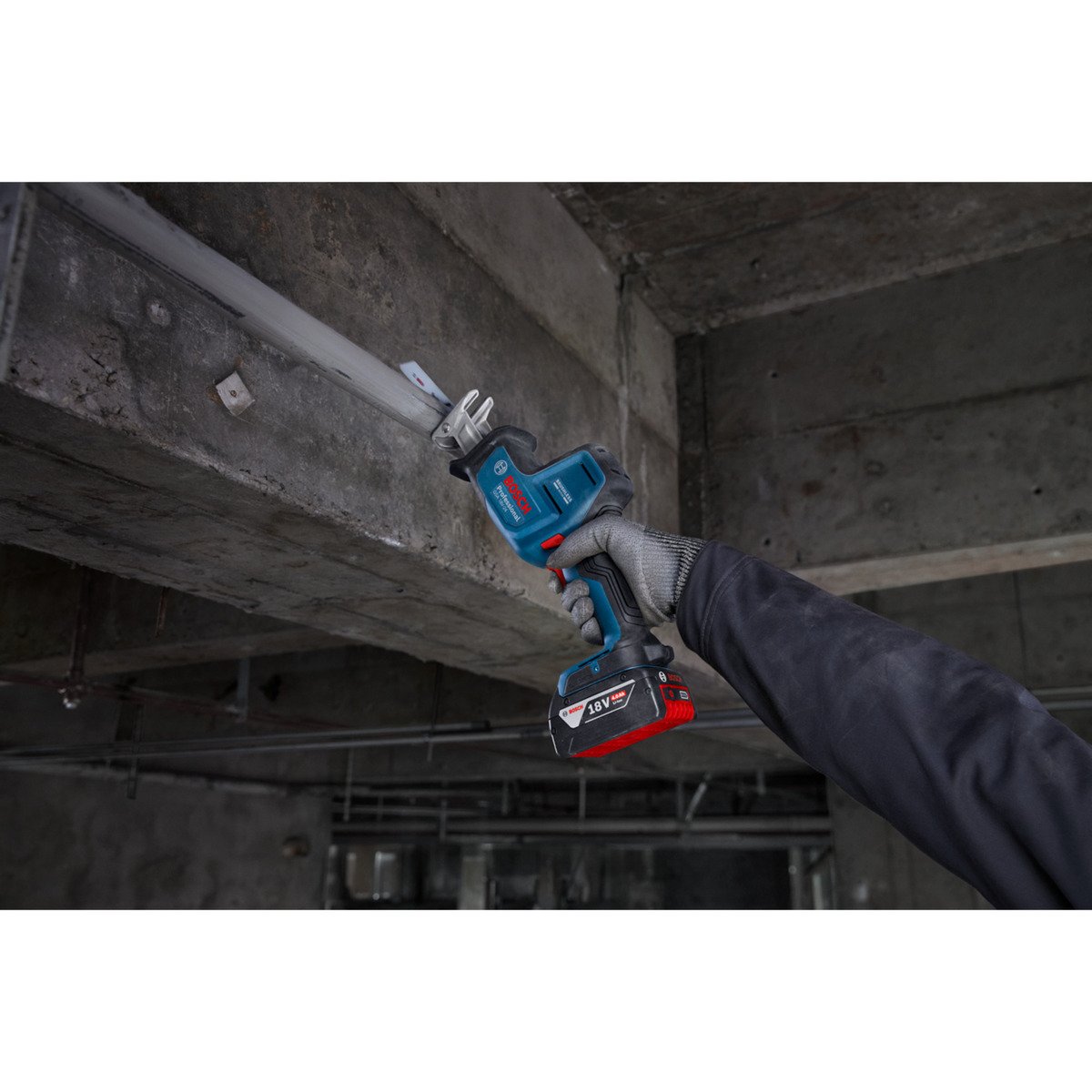 Bosch Akku-Säbelsäge GSA 18V-24 Professional solo Azul - Imagen 5