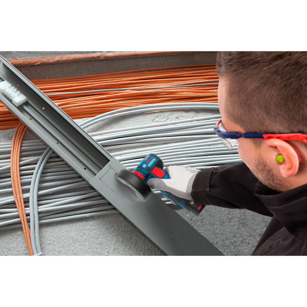 Bosch Akku-Winkelschleifer GWS 12V-76 Professional Azul - Imagen 4