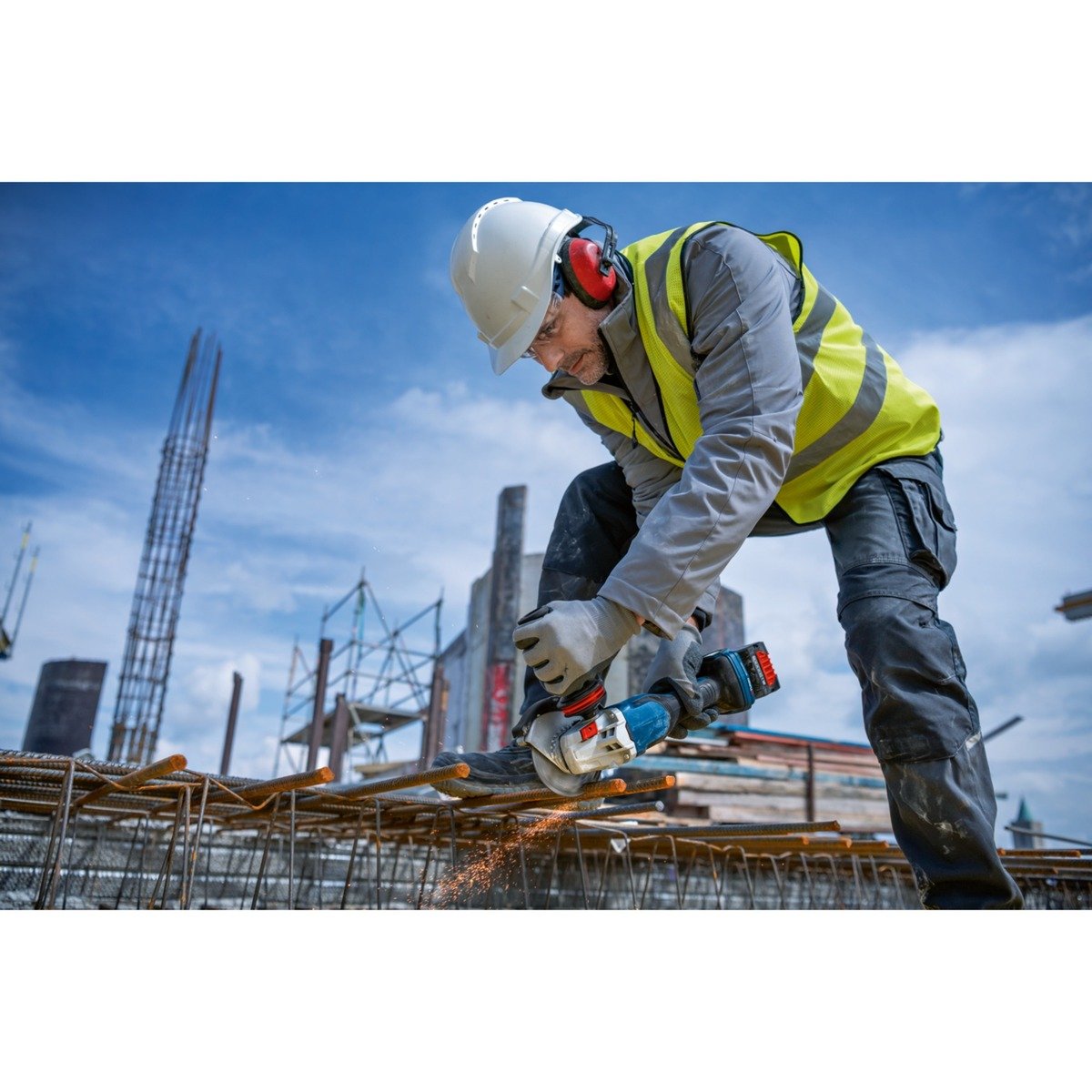 Bosch PRO Akku-Winkelschleifer BITURBO GWS 18V-15 P Professional solo Azul - Imagen 4